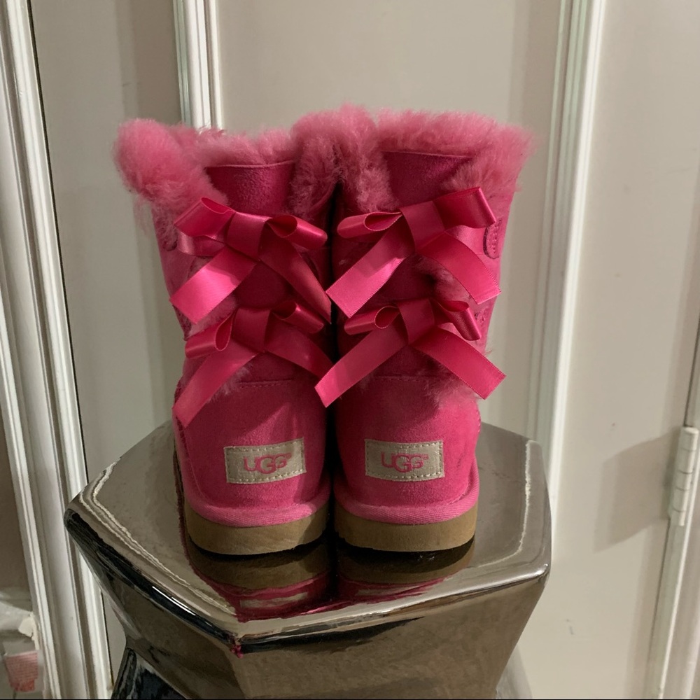 UGG Kids Boots in Pink with Bows